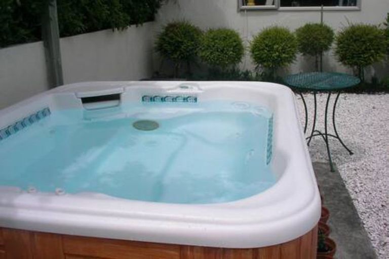 Photo of property in 13 Captains Close, Waikawa, Picton, 7220