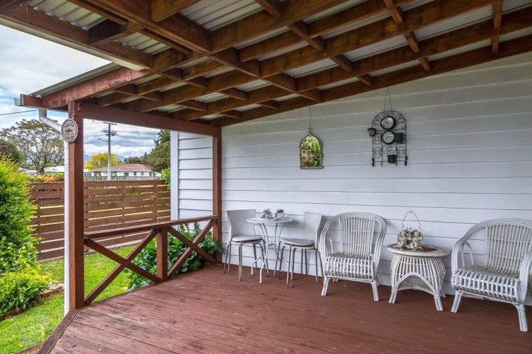 Photo of property in 15 Brooklyn Road, Carterton, 5713