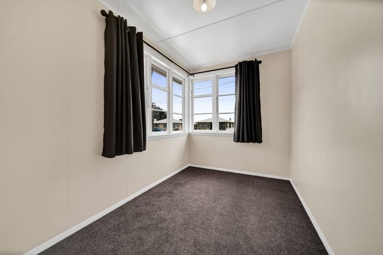 Photo of property in 22 Elizabeth Street, Patea, 4520