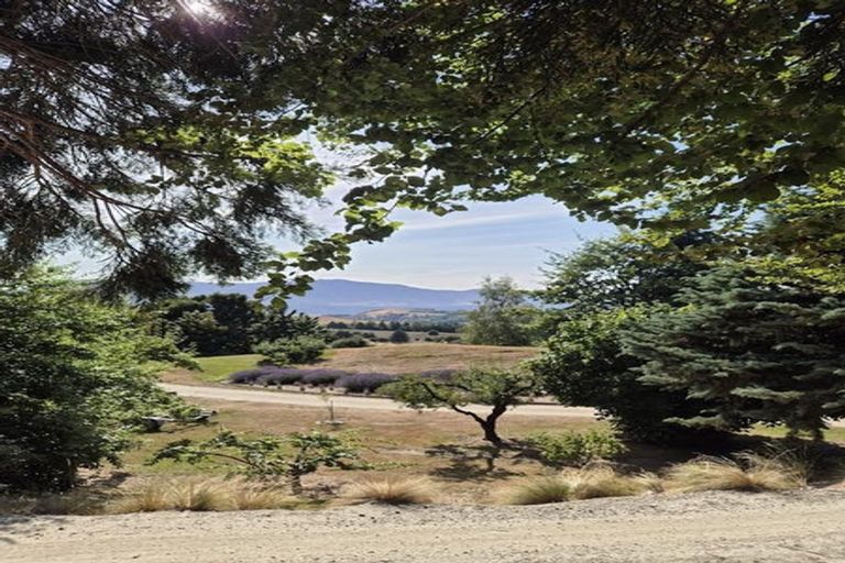 Photo of property in 161 Dalefield Road, Dalefield, Queenstown, 9371