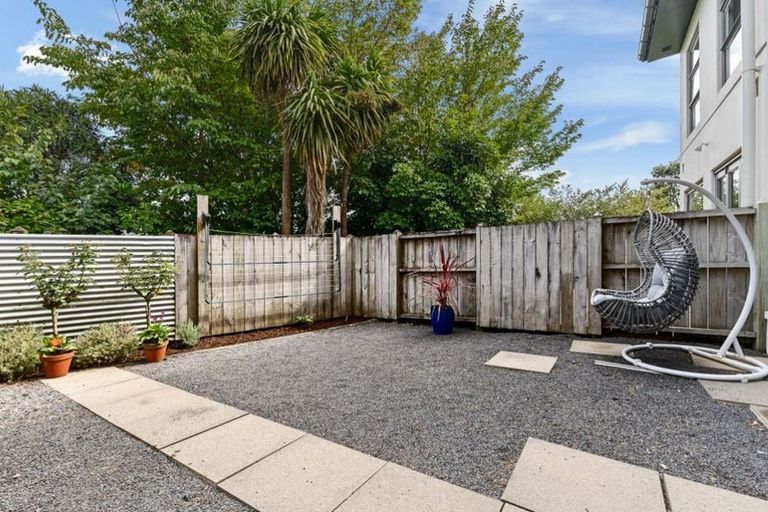 Photo of property in 6/38 Maratahu Street, Westown, New Plymouth, 4310