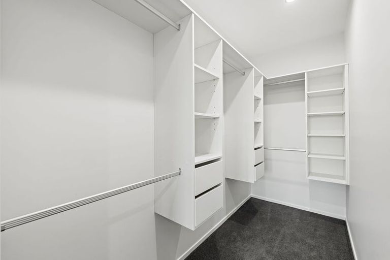 Photo of property in 158 Shillingford Boulevard, Rolleston, 7615