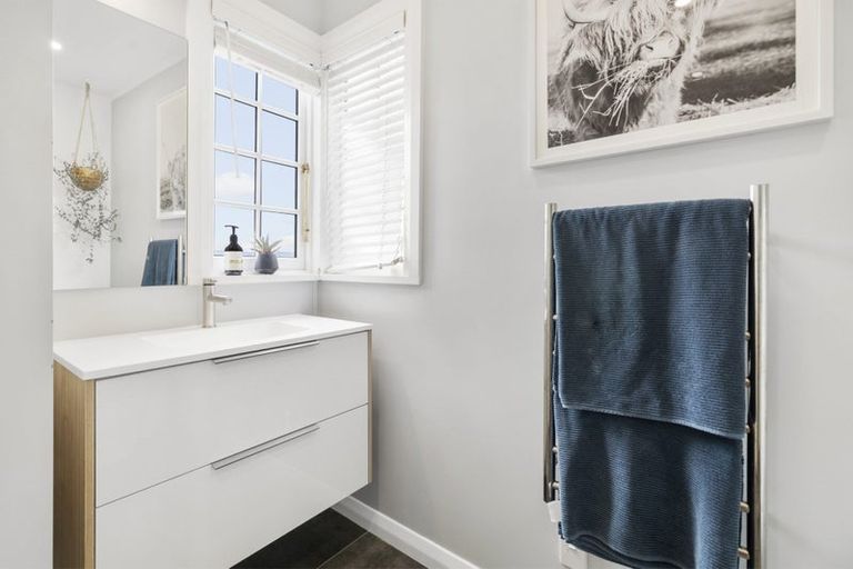 Photo of property in 30 Anne Street, Wadestown, Wellington, 6012