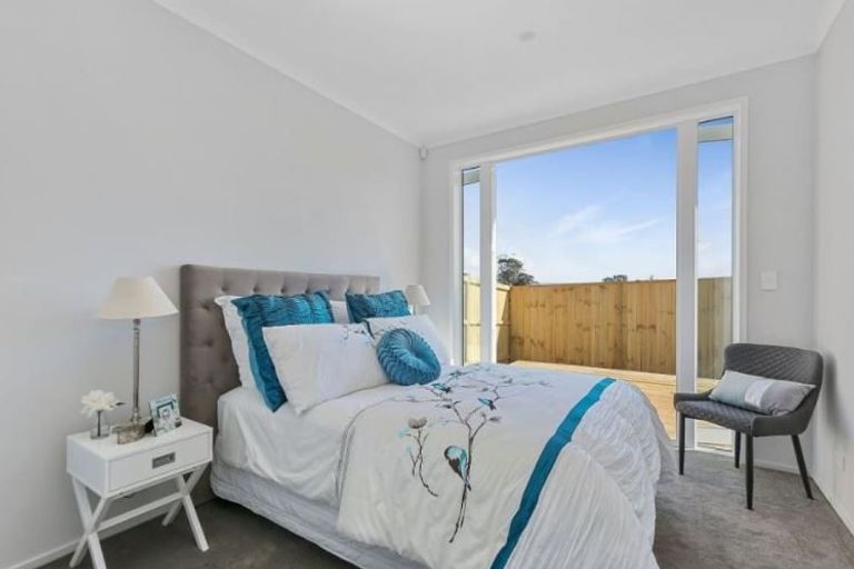 Photo of property in 54 Hayfield Way, Karaka, Papakura, 2113