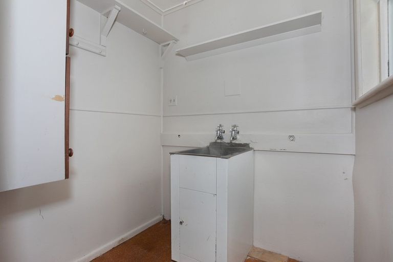 Photo of property in 114 East Street, Feilding, 4702