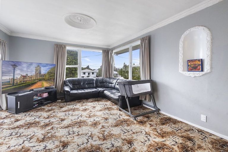 Photo of property in 10 Central Street, Putaruru, 3411