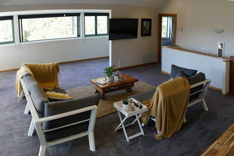 Photo of property in 31 Rawhiti Street, Diamond Harbour, 8972