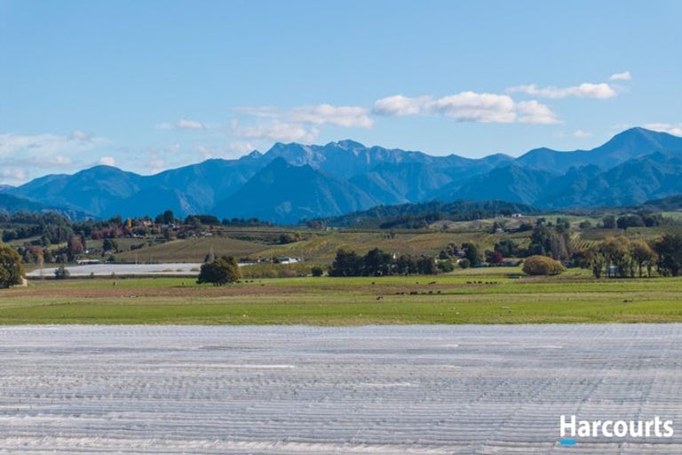 Photo of property in 2514 Moutere Highway, Lower Moutere, Upper Moutere, 7175