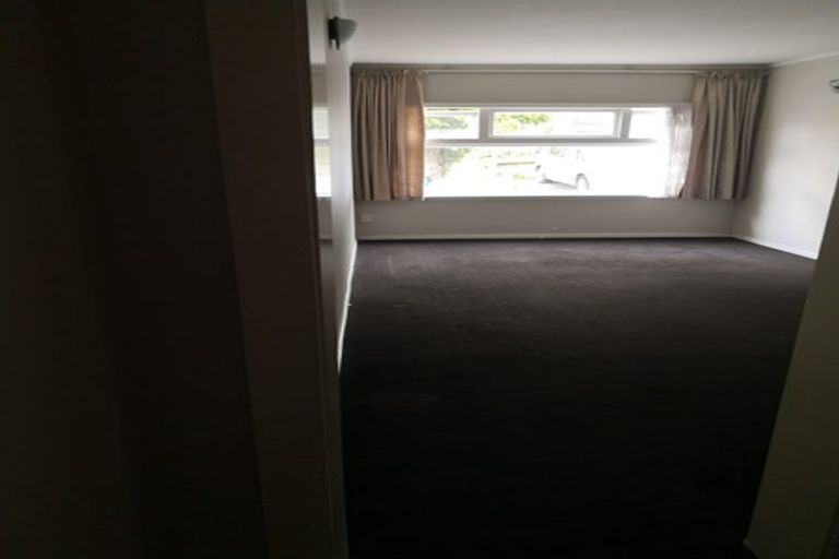 Photo of property in 6 Rixon Grove, Mount Victoria, Wellington, 6011