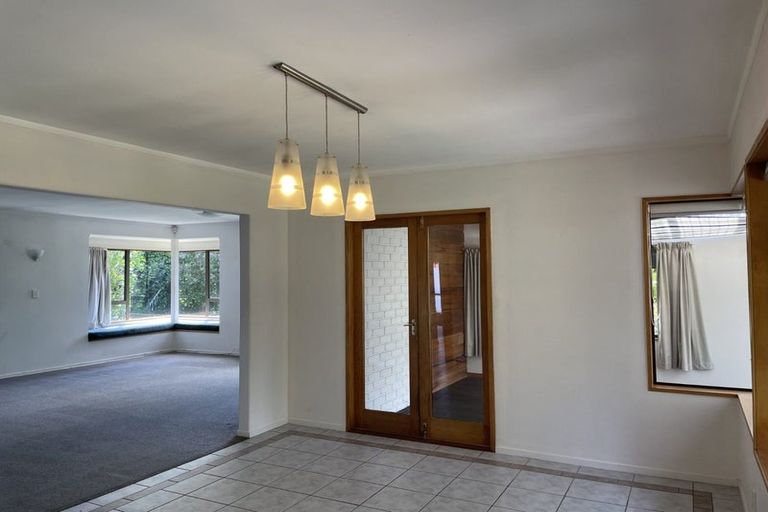 Photo of property in 7 Johnston Place, Welcome Bay, Tauranga, 3112