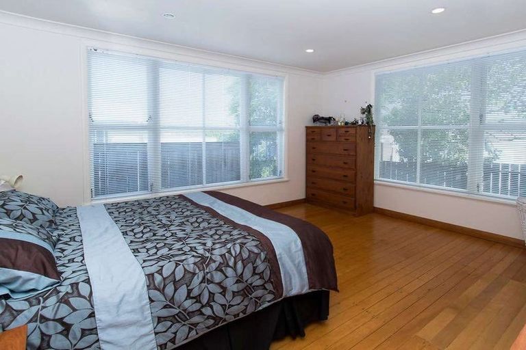 Photo of property in 160b Ridge Road, Howick, Auckland, 2014