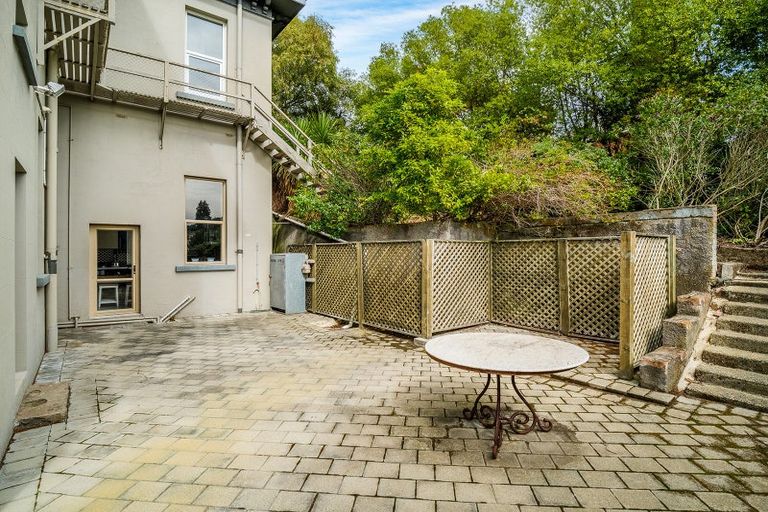 Photo of property in 5 Smith Street, Dunedin Central, Dunedin, 9016