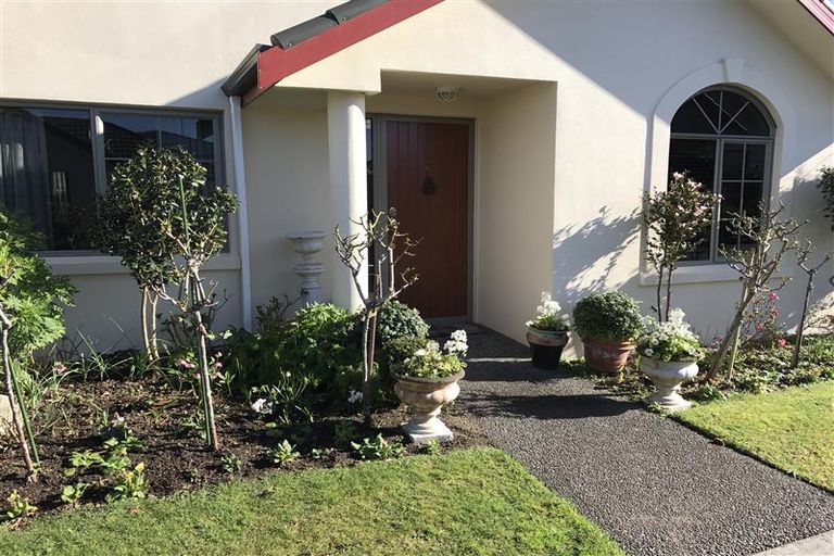 Photo of property in Orange Grove Village, 26/22 Pyes Pa Road, Pyes Pa, Tauranga, 3112