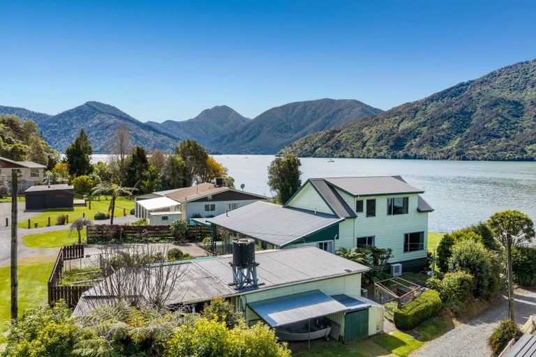 Photo of property in 28 Belvue Bay Road, Havelock, Picton, 7281