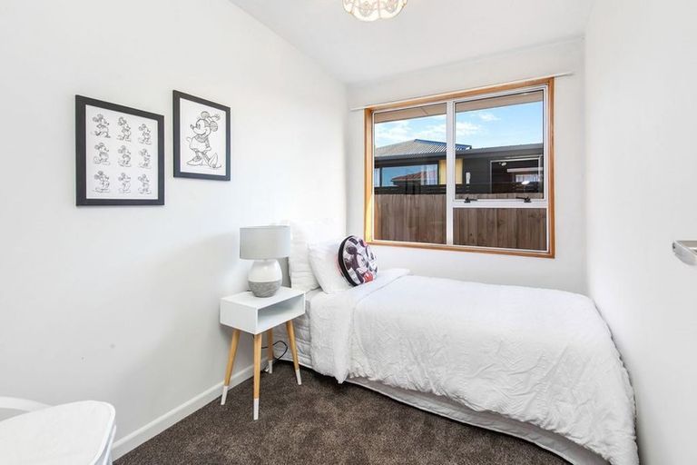 Photo of property in 12 Brixton Street, Islington, Christchurch, 8042