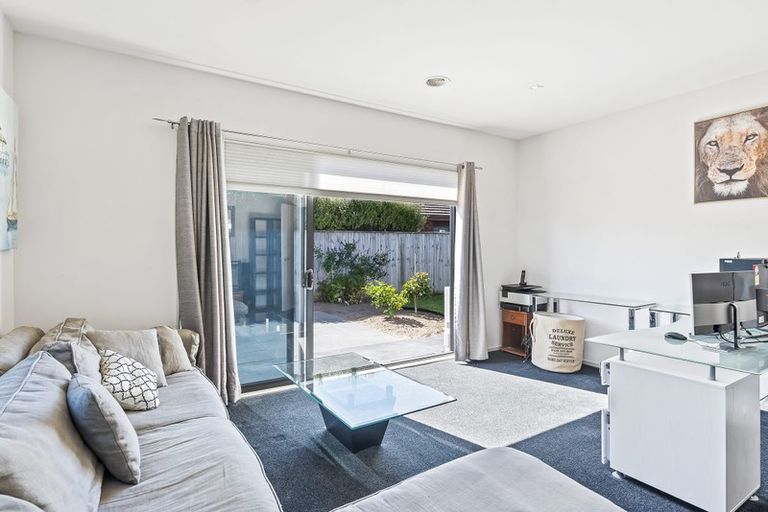 Photo of property in 69 Kotuku Drive, Paraparaumu Beach, Paraparaumu, 5032