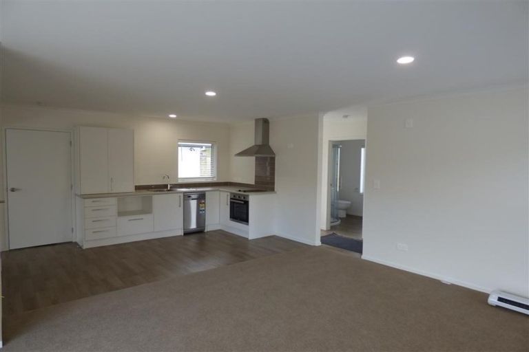 Photo of property in 3/28 Heath Street, Saint Andrews, Hamilton, 3200