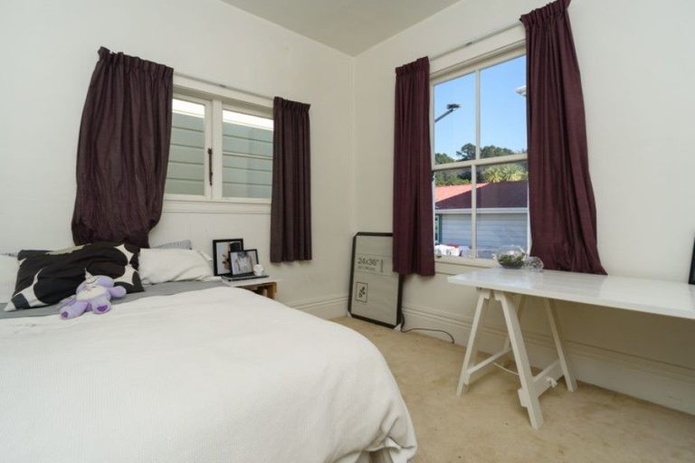 Photo of property in 58 Wright Street, Mount Cook, Wellington, 6021
