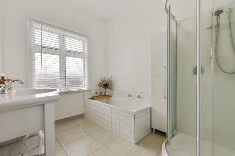 Photo of property in 42 Berwick Street, St Albans, Christchurch, 8014