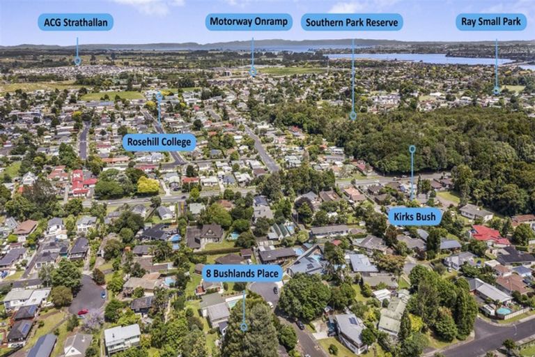 Photo of property in 8 Bushlands Place, Opaheke, Papakura, 2113