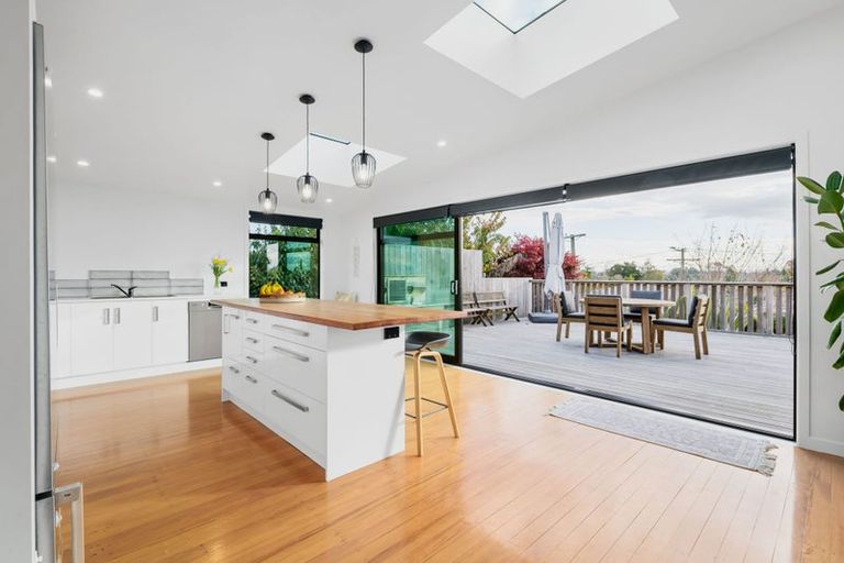 Photo of property in 28 Kakanui Avenue, Hillcrest, Hamilton, 3216