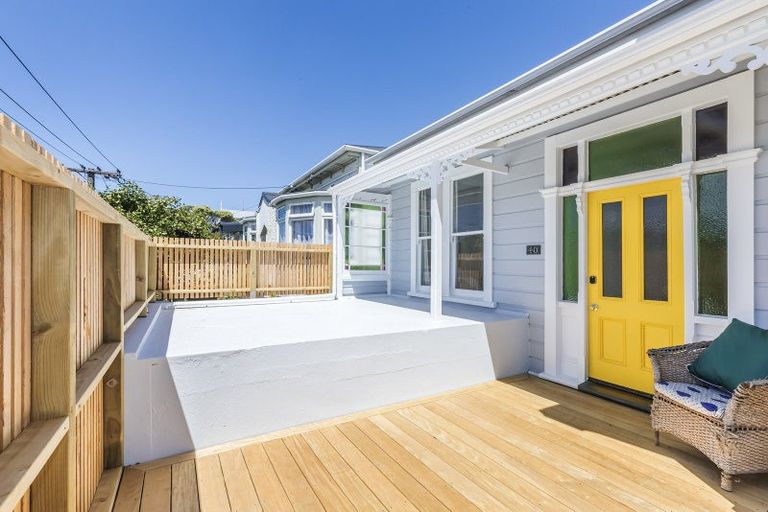 Photo of property in 40 Stanley Street, Berhampore, Wellington, 6023
