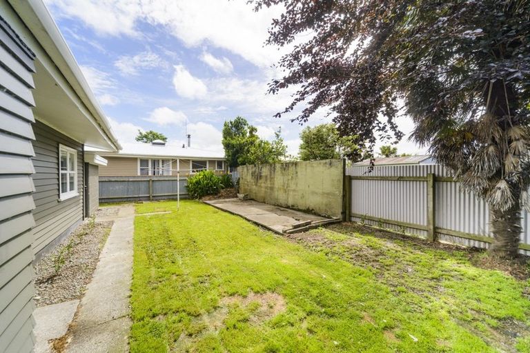 Photo of property in 52 Lancaster Street, Takaro, Palmerston North, 4412