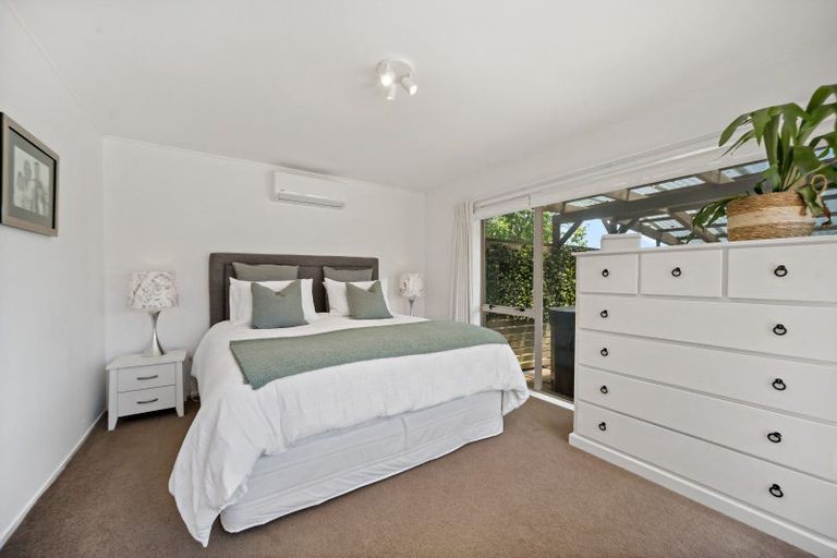 Photo of property in 26 Fratley Avenue, Farm Cove, Auckland, 2012