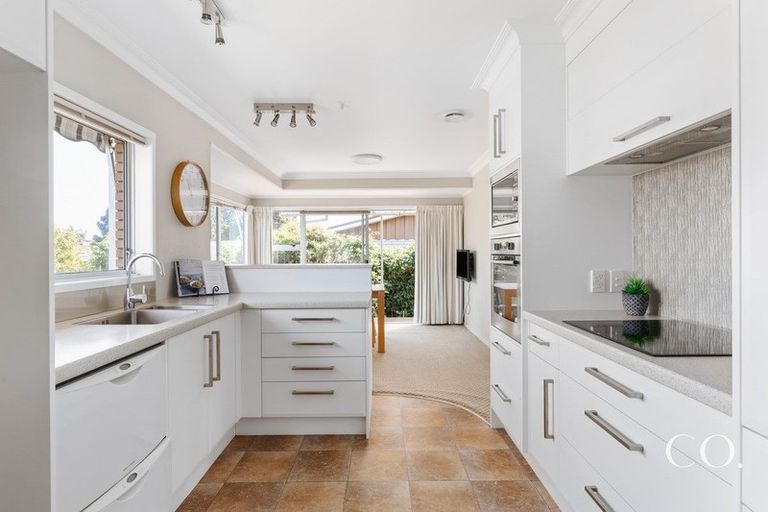 Photo of property in 12 Cedar Grove, Matua, Tauranga, 3110