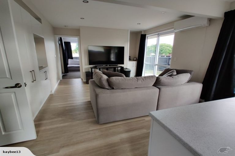 Photo of property in 38 Whitby Street, Burnside, Christchurch, 8053