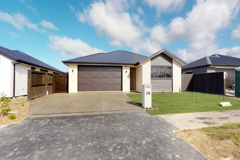 Photo of property in 14 Broadway Parade, Rolleston, 7615