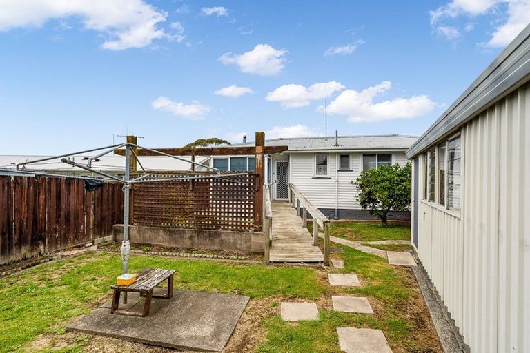 Photo of property in 13 Otuhiwai Crescent, Tikipunga, Whangarei, 0112