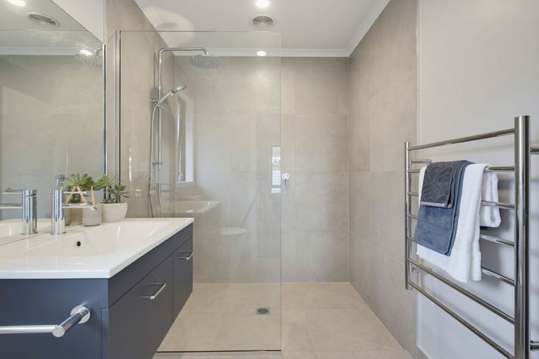 Photo of property in 38a Cornfoot Street, Castlecliff, Wanganui, 4501
