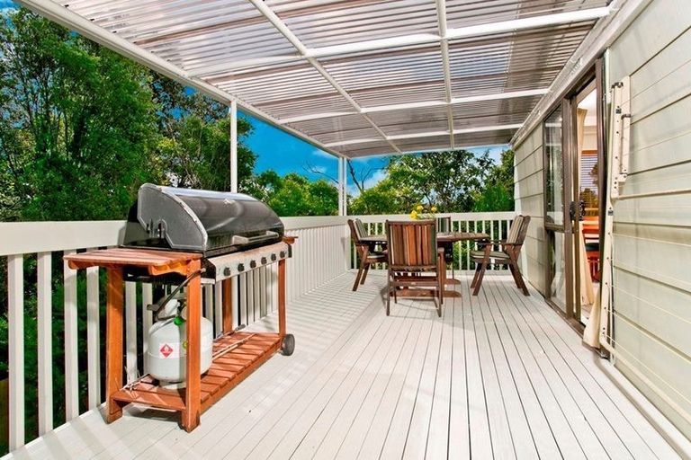 Photo of property in 2/104 Verran Road, Birkdale, Auckland, 0626