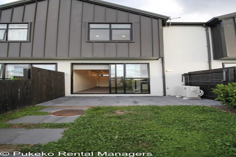 Photo of property in 21 Alliance Lane, Papakura, 2110