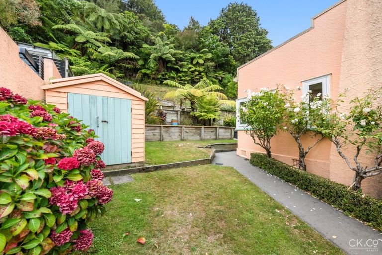 Photo of property in 67 Norton Park Avenue, Fairfield, Lower Hutt, 5011