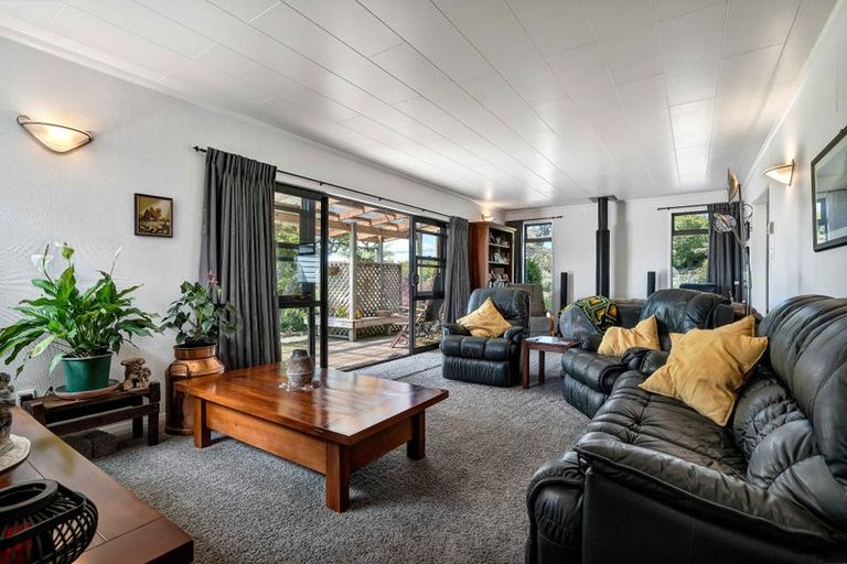 Photo of property in 608 Hurford Road, Hurford, New Plymouth, 4374