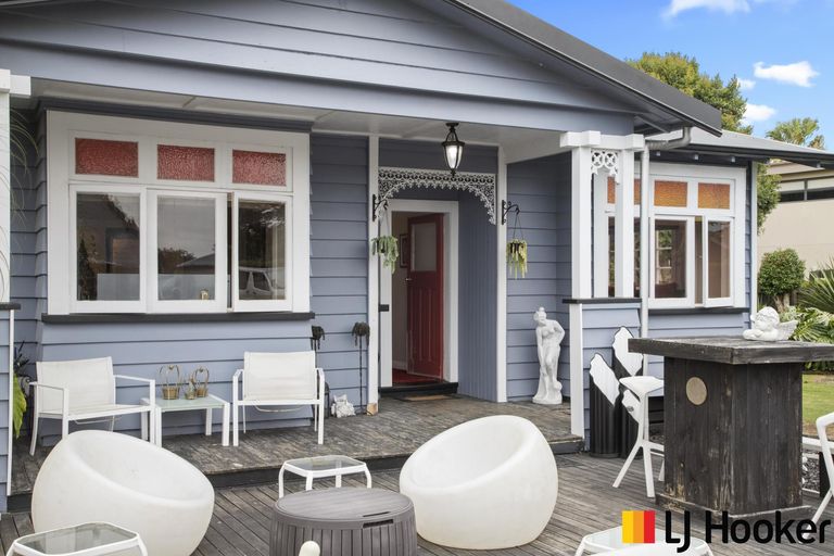 Photo of property in 121h George Street, Tuakau, 2121