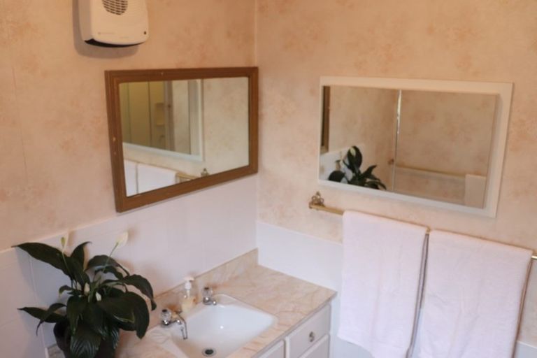 Photo of property in 109 Windsor Street, Windsor, Invercargill, 9810