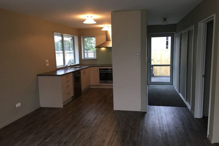 Photo of property in 11a Centennial Avenue, Riccarton, Christchurch, 8041