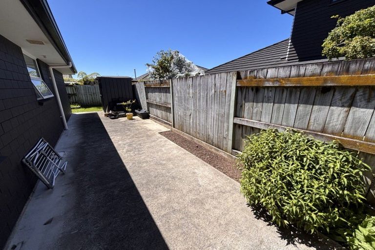 Photo of property in 14a Pegasus Place, Kelvin Grove, Palmerston North, 4414