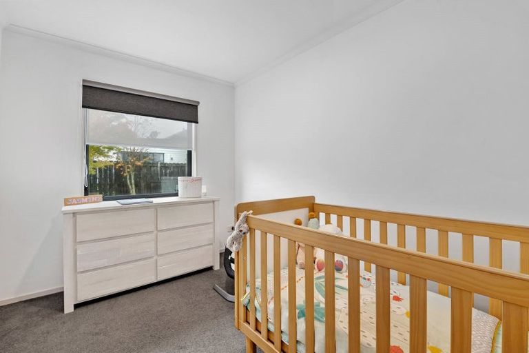 Photo of property in 28 Carroll Place, Owhata, Rotorua, 3010