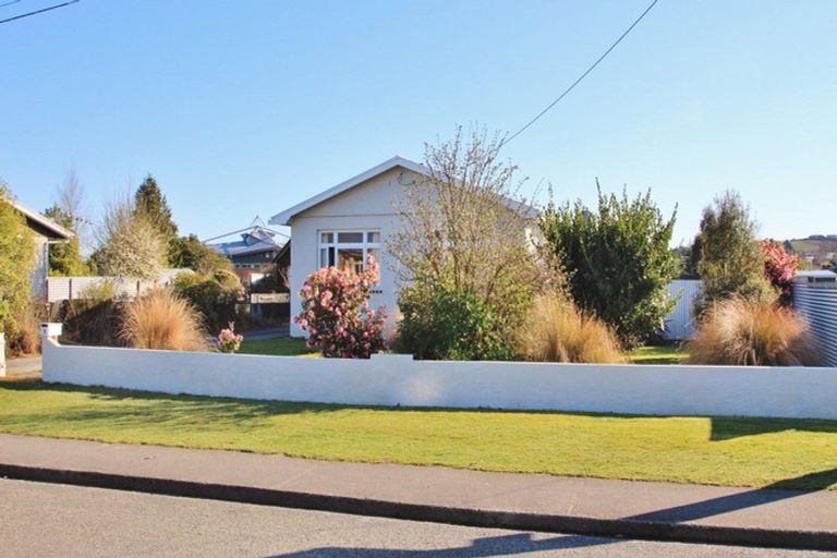 Photo of property in 7 Oxford Street, East Gore, Gore, 9710