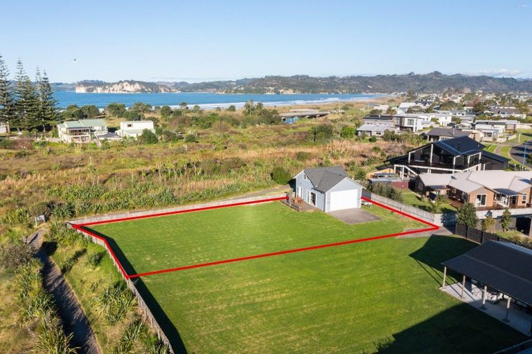 Photo of property in 305 Cook Drive, Whitianga, 3510