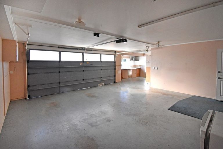 Photo of property in 2/17 Puriri Street, Hilltop, Taupo, 3330