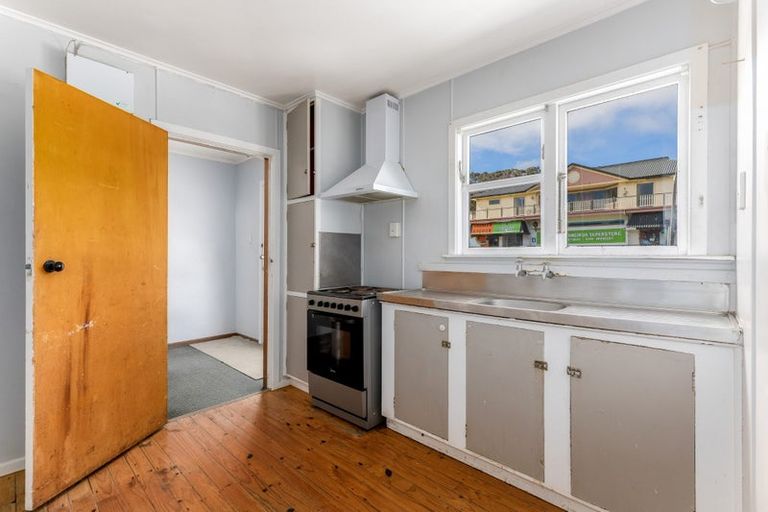Photo of property in 301-303 Warspite Avenue, Waitangirua, Porirua, 5024