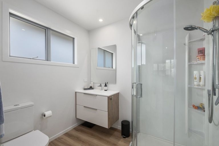 Photo of property in 42 Stratford Drive, Mount Pisa, Cromwell, 9383