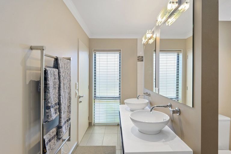 Photo of property in 5 John Campbell Crescent, Hillmorton, Christchurch, 8024