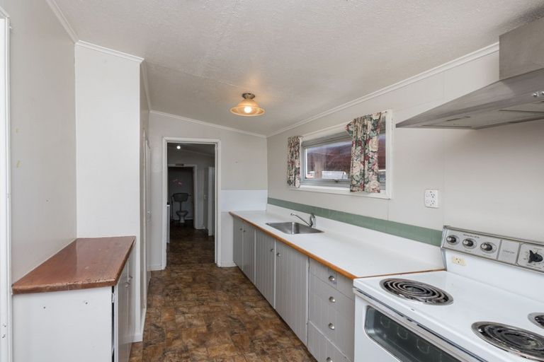 Photo of property in 162 South Street, Hampstead, Ashburton, 7700