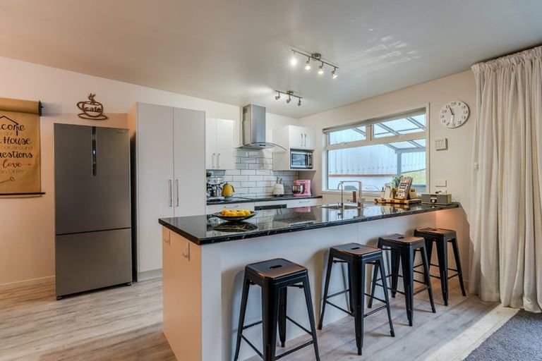 Photo of property in 27 Gilkison Street, Halfway Bush, Dunedin, 9010